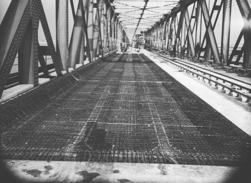 Ferraillage du hourdis du viaduc d'accès, partie droite.