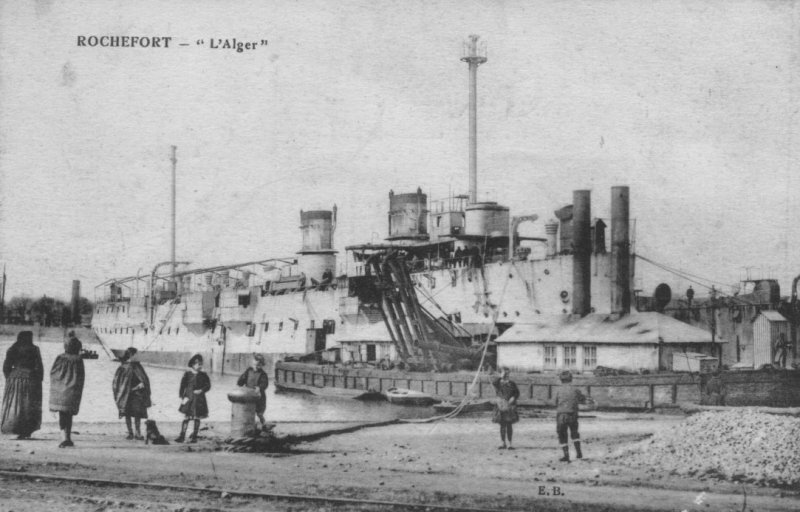 le croiseur alger a rochefort.