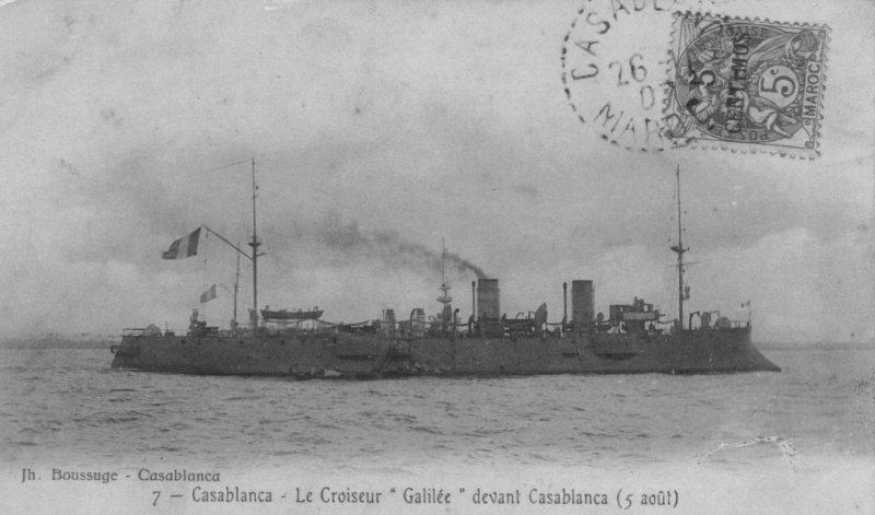 le croiseur galilée devant casablanca.