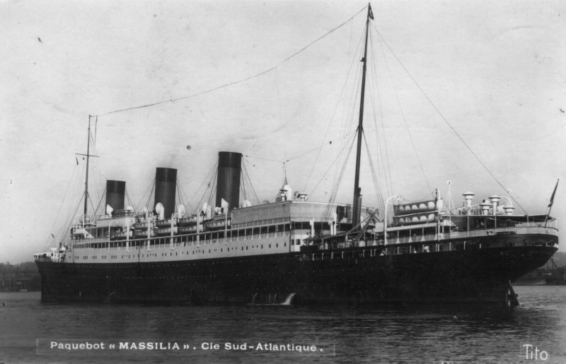 le paquebot massilia compagnie de navigation sud atlantique.
