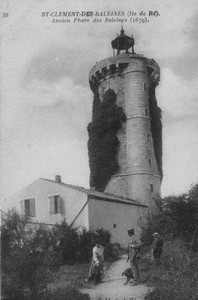 L'ancien phare des Baleines.