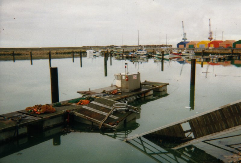 état du port de pêche.