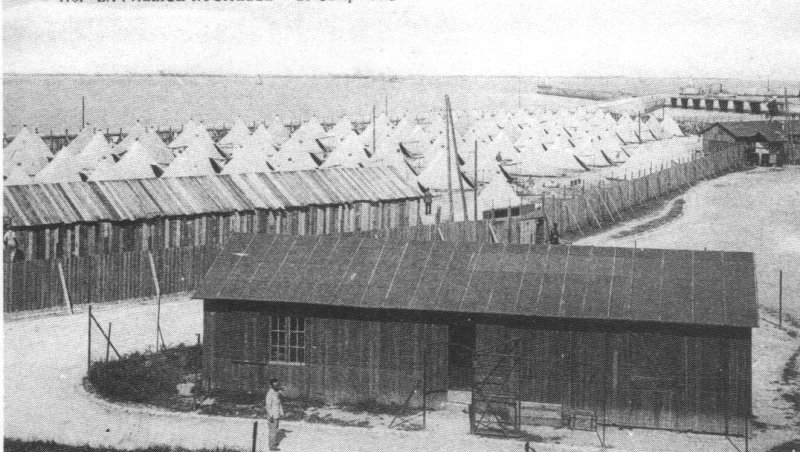 Camp de prisonniers Austro-Allemands.