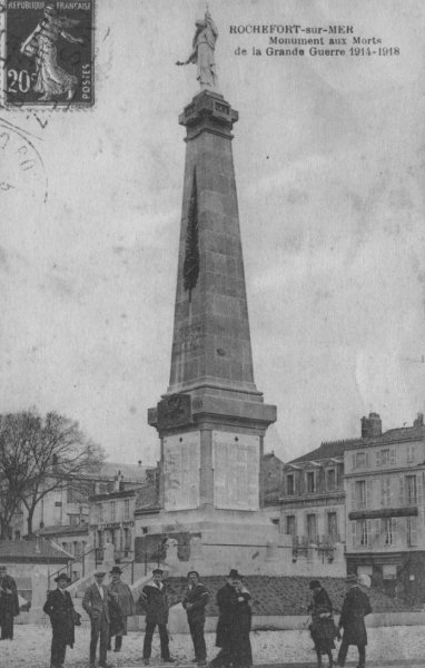 le monument aux morts de la grande guerre a rochefort sur mer.