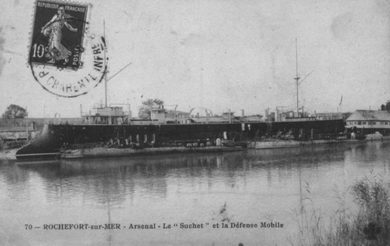 Le croiseur Protet à Rochefort.